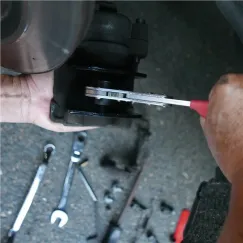 BRAKE CALIPER GEARLESS PRESS KIT